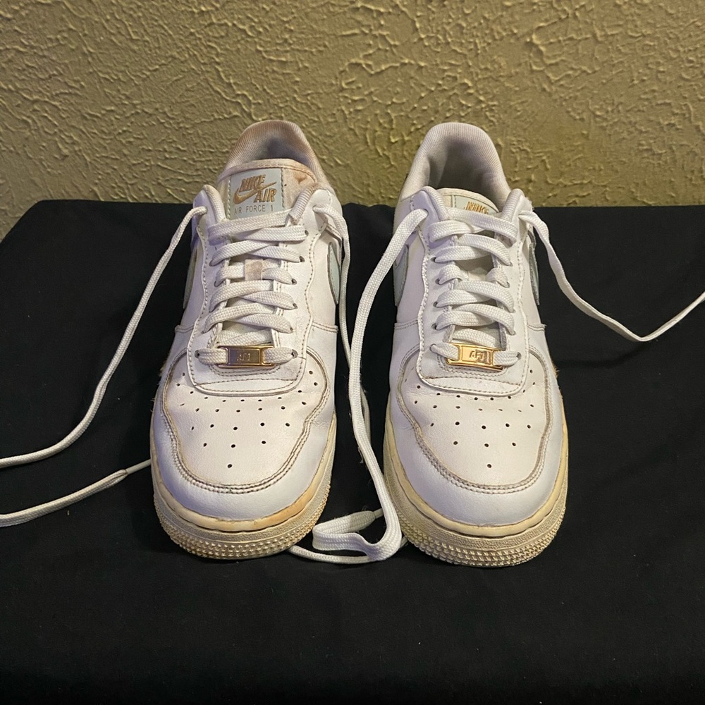 Nike Air Force 1 Sneakers